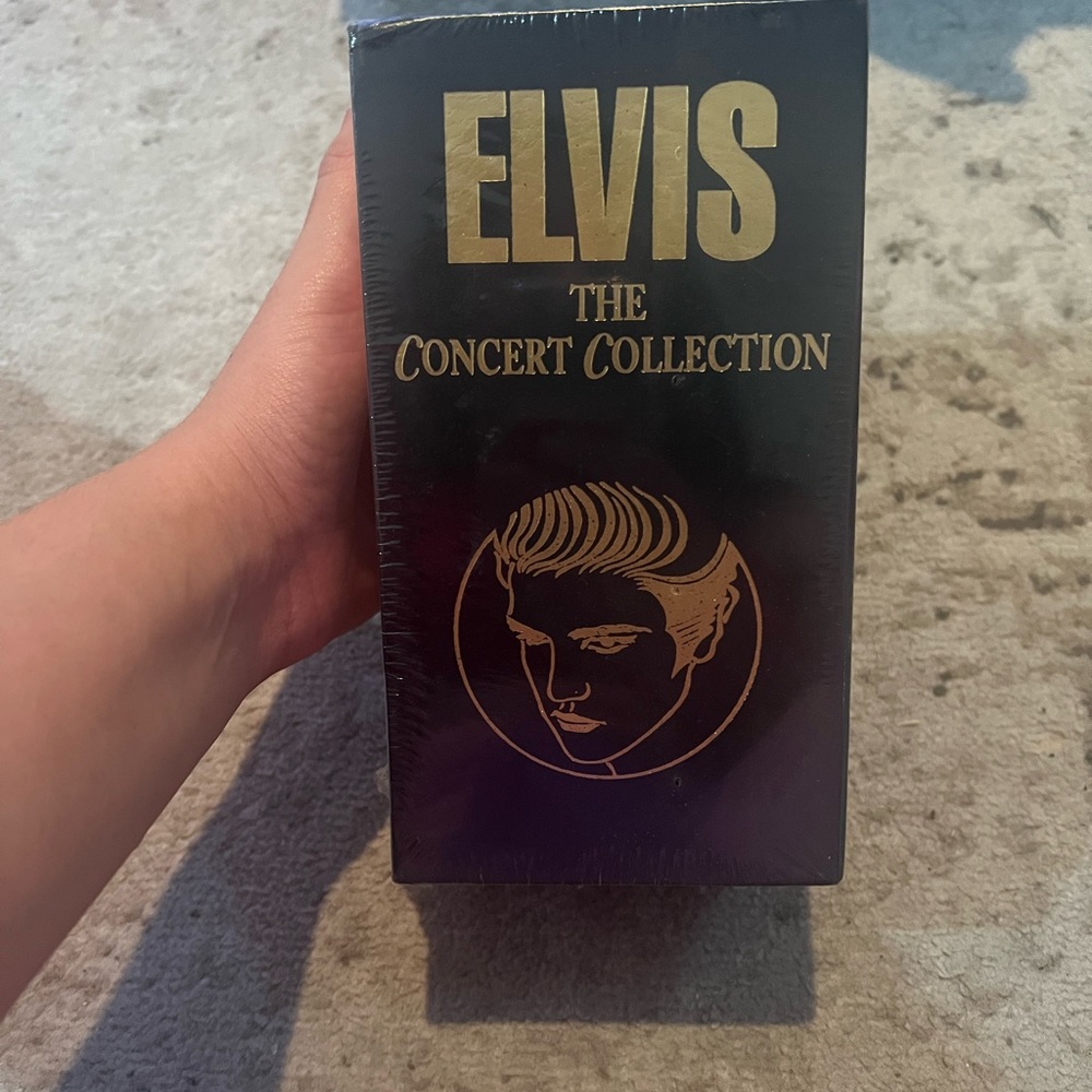 Elvis Presley NWT VHS